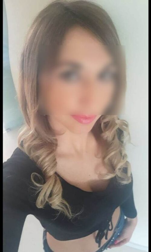 Serena 30 cherche une rencontre