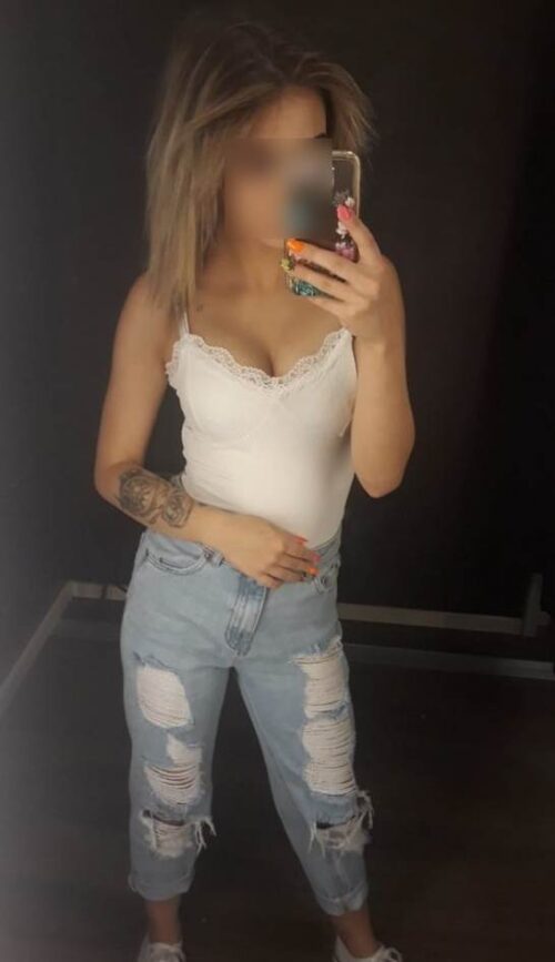 Fatimata 27 cherche une rencontre hard